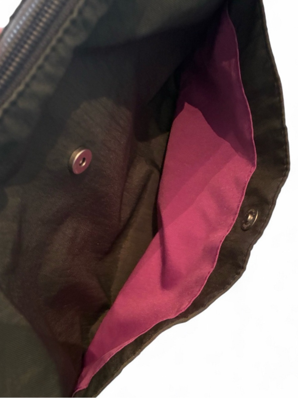Baggallini Grey Crossbody with Silver Hardware and Purple interior - Picture 6 of 8